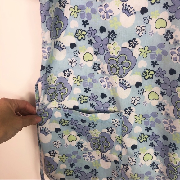 Absolute Scrub Top - Picture 4 of 6